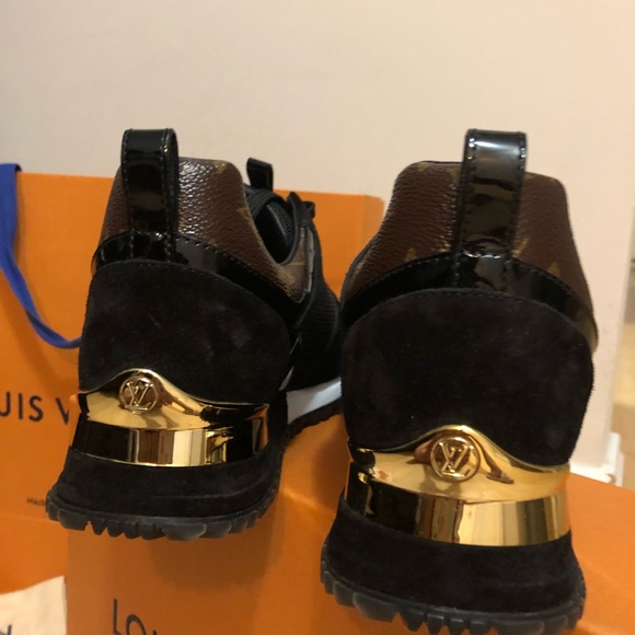 Louis Vuitton Run Away Sneaker Women’s Sz 7.0 - Picture 4 of 8